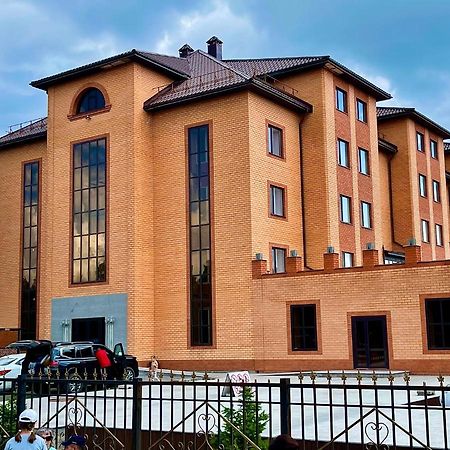 Hotel Gloria Deluxe Borovoe Luaran gambar